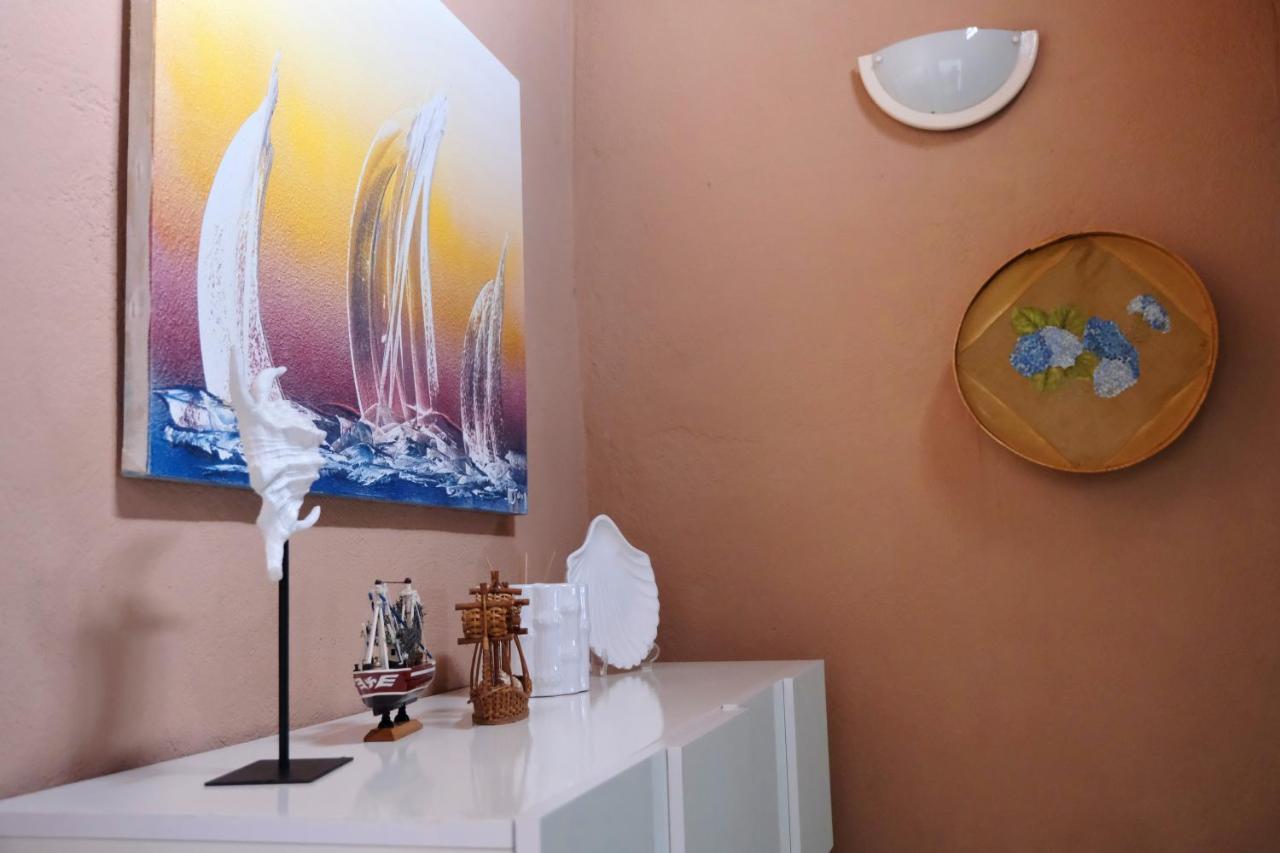 Magnolia - Casa Com Dois Quartos Junto Ao Mar - Renovada Em 2023 Mosteiros  Eksteriør billede